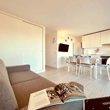 Renew Terrace F With Swimming Pool 70m From The